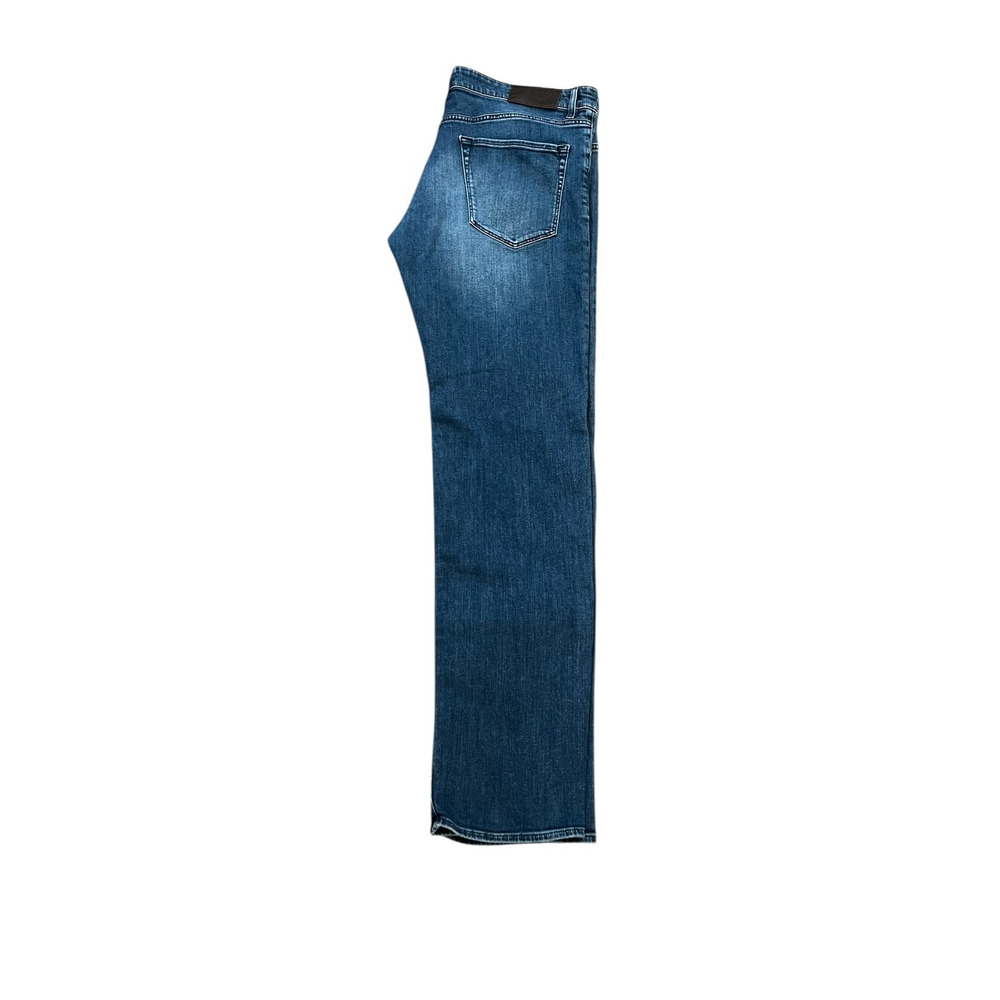 Men's Boss Hugo Boss 38x34 Dark Wash Blue Denim Stretch Tapered Leg EUC READ - Picture 3 of 10